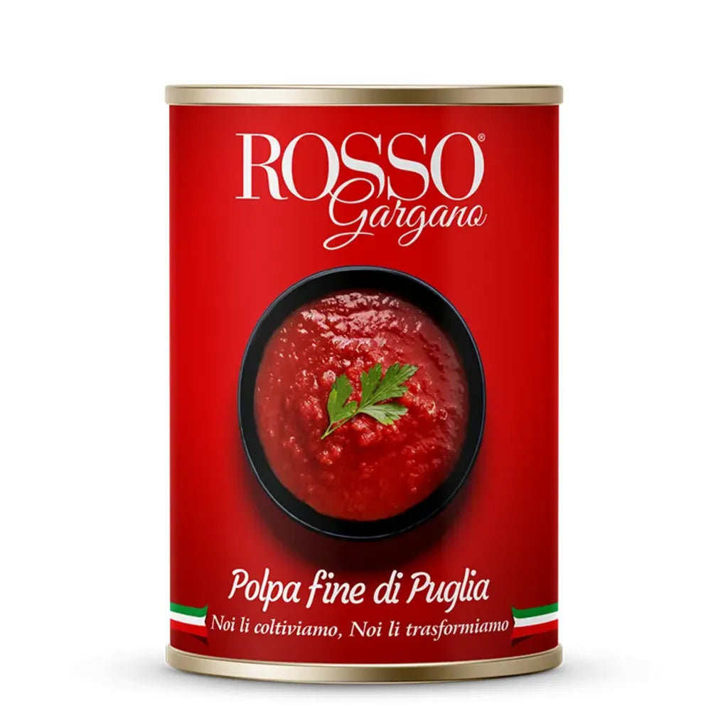Confezione orientativa di polpa fine di pomodoro di Puglia del consorzio Rosso Gargano, Foggia (Puglia), Italia
