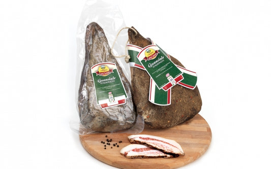 Confezione orientativa di Guanciale stagionato intero del I salumieri di Castel Castagna, Italia
