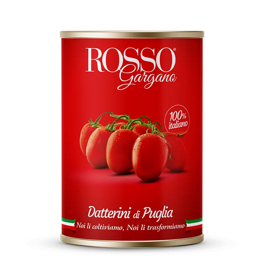 Confezione orientativa di pomodori datterini rossi del consorzio Rosso Gargano, Foggia (Puglia), Italia