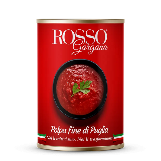 Confezione orientativa di polpa fine di pomodoro di Puglia del consorzio Rosso Gargano, Foggia (Puglia), Italia